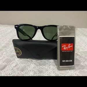 Ray Ban Wayfarer RB4340 Polarized Sunglasses